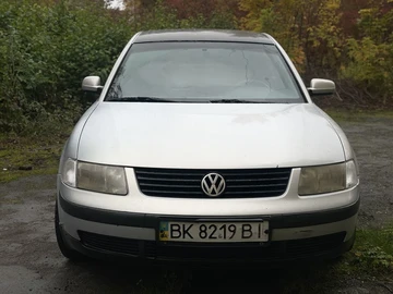 Авто Volkswagen Passat Sedan 1997 № 8067819