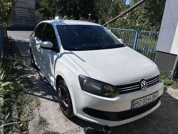 Авто Volkswagen Polo 2012 № 8067845