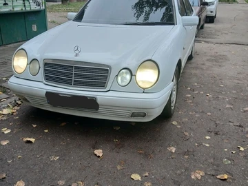 Авто Mercedes 220 1999 № 8067849
