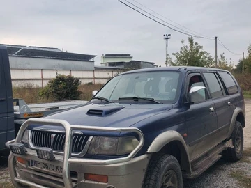 Авто Mitsubishi Pajero 1999 № 8067972