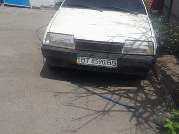 Авто ВАЗ 2109 1992 № 8067973