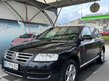 Авто Volkswagen Touareg 2004 № 8068008