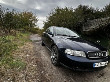 Авто Audi A4 1995 № 8068020