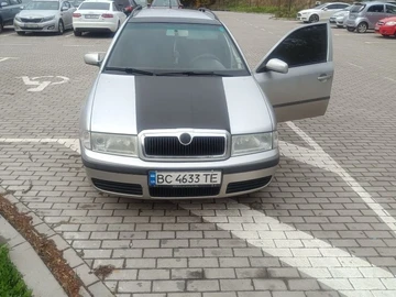Авто Skoda Octavia 2001 № 8068048