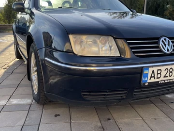 Авто Volkswagen Bora 2002 № 8068154