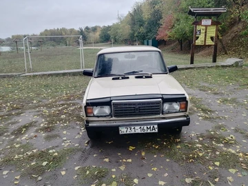 Авто ВАЗ 2107 1990 № 8068392
