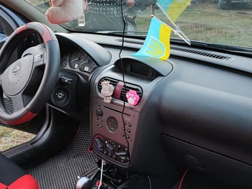 Авто Opel Corsa 2004 № 8068394