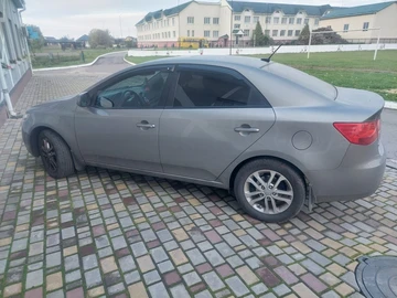 Авто KIA Cerato Forte  2012 № 8068425