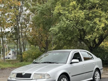 Авто Skoda Octavia 2003 № 8068575