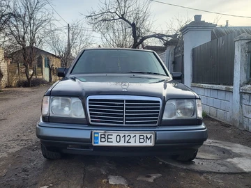 Авто Mercedes E Серия 1995 № 8068678