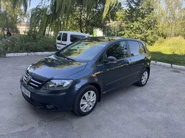 Авто Volkswagen Golf Plus 2007 № 8068718