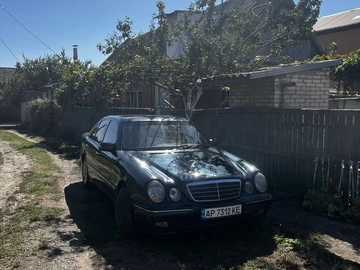 Авто Mercedes 240 2001 № 8068875