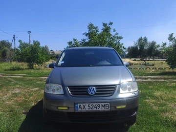 Авто Volkswagen Touran 2003 № 8068884