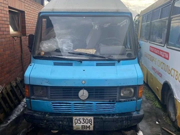 Авто Mercedes 8 1994 № 8069043
