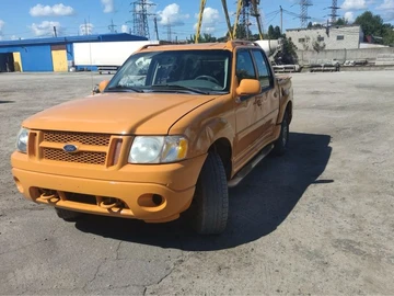 Авто Ford Explorer 2004 № 8069048