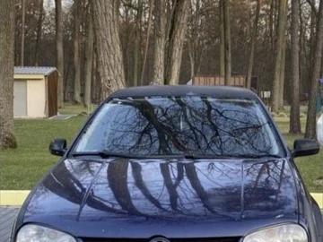 Авто Volkswagen Golf 1999 № 8069112