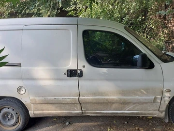 Авто Peugeot 206 2000 № 8069119