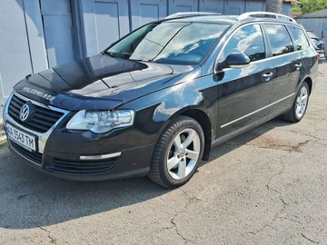 Авто Volkswagen Passat Variant 2010 № 8069135