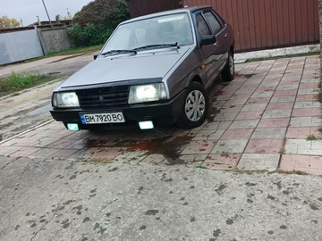 Авто ВАЗ 21099 2001 № 8069173