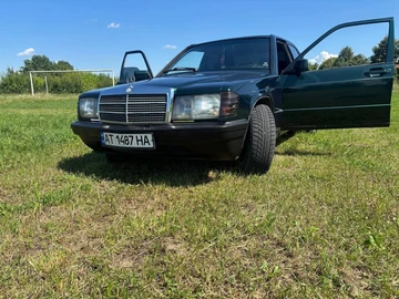 Авто Mercedes 190 1984 № 8069291