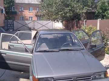 Авто Nissan Sunny 1996 № 8069422