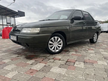 Авто ВАЗ 21102 2004 № 8069483