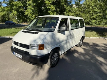 Авто Volkswagen Transporter 2001 № 8069485