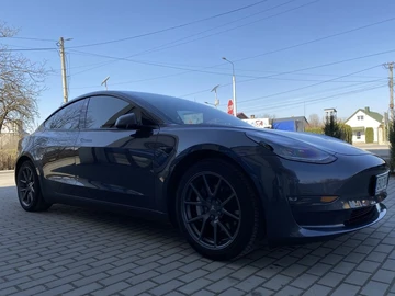 Авто Tesla Model 3 2021 № 8069489