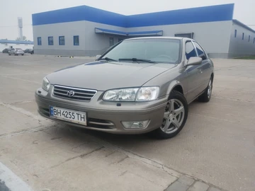 Авто Toyota Camry 2001 № 8069493