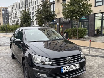 Авто Volkswagen Polo 2019 № 8069557