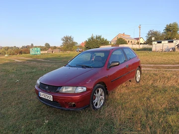 Авто Mazda 323 1998 № 8069669