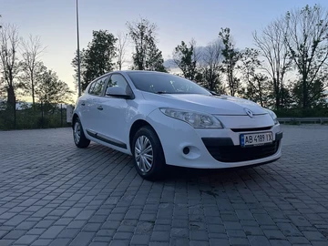 Авто Renault Megane 2012 № 8069710