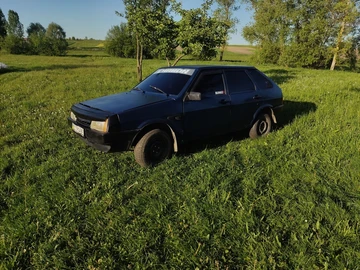 Авто ВАЗ 2109 1987 № 8069757
