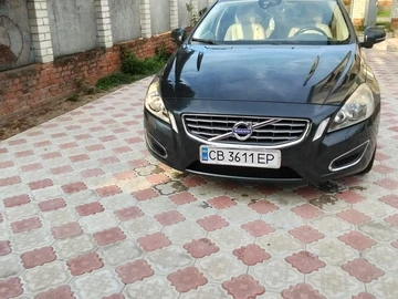 Авто Volvo S60 2012 № 8069765
