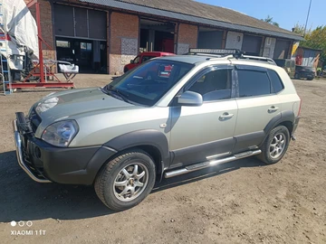 Авто Hyundai Tucson 2005 № 8069800