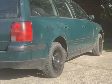 Авто Volkswagen Passat Variant 1998 № 8069871