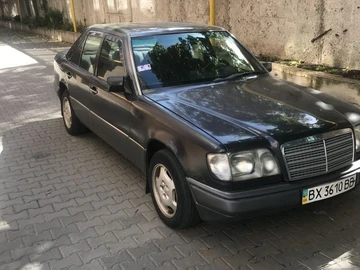 Авто Mercedes W124 1990 № 8069931