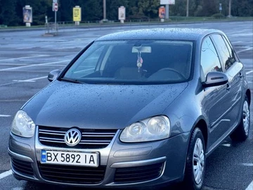 Авто Volkswagen Golf 2004 № 8069991