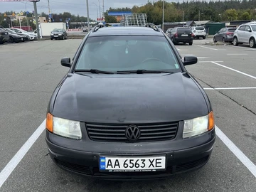 Авто Volkswagen Passat Variant 1999 № 8069994