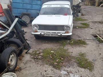 Авто ВАЗ 2101 1976 № 8070049