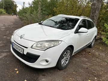 Авто Renault Megane 2011 № 8070050