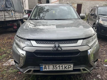 Авто Mitsubishi Outlander 2016 № 8070055