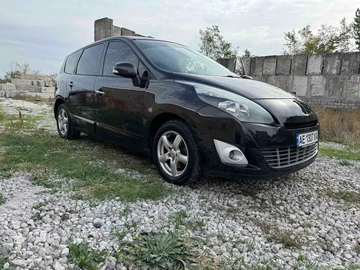 Авто Renault Scenic Iii 2009 № 8070056
