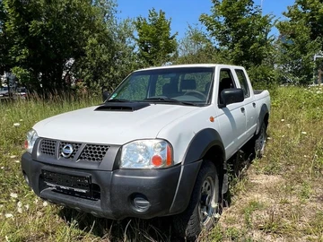 Авто Nissan Np 300 Pick Up 2011 № 8070102