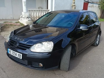 Авто Volkswagen Golf 2006 № 8070413