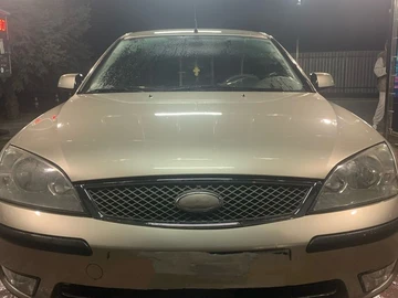 Авто Ford Mondeo 2004 № 8070451
