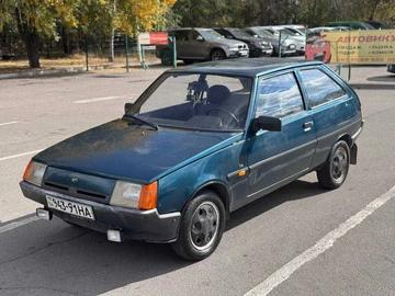 Авто ЗАЗ 1102 2000 № 8070576