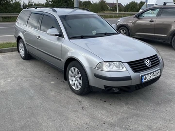 Авто Volkswagen Passat Variant 2004 № 8070588