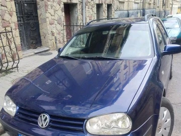 Авто Volkswagen Golf 2002 № 8070609
