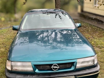 Авто Opel Vectra 1995 № 8070618